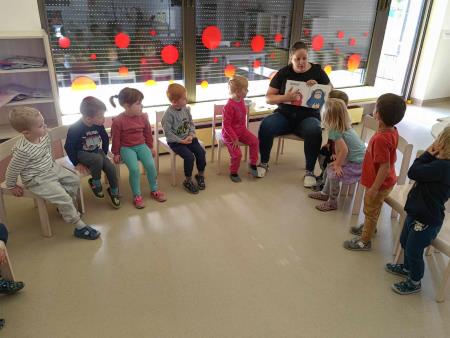 496b9d4c-d6ba-476d-929d-0e4ca6d93120